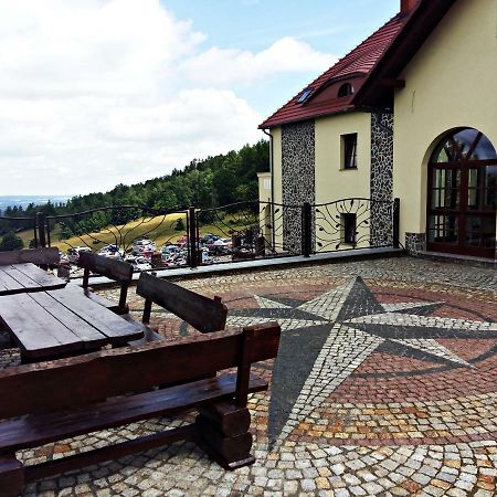 Aparthotel Lesny Kurort W Gierczynie à Świeradów-Zdrój Extérieur photo